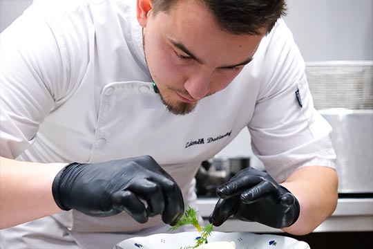 polední menu na Zámku Račice